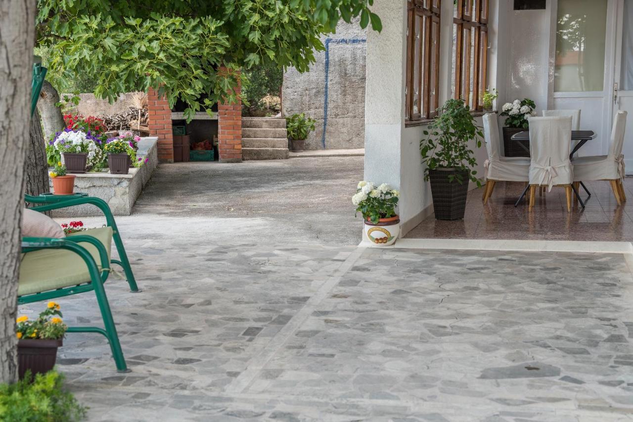 Apartment Strawberry Makarska Ngoại thất bức ảnh
