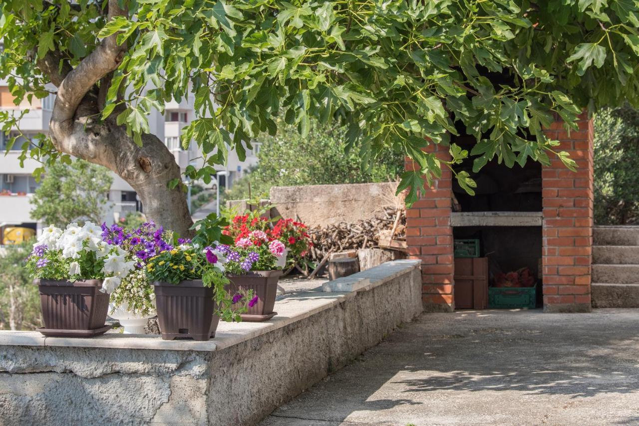 Apartment Strawberry Makarska Ngoại thất bức ảnh
